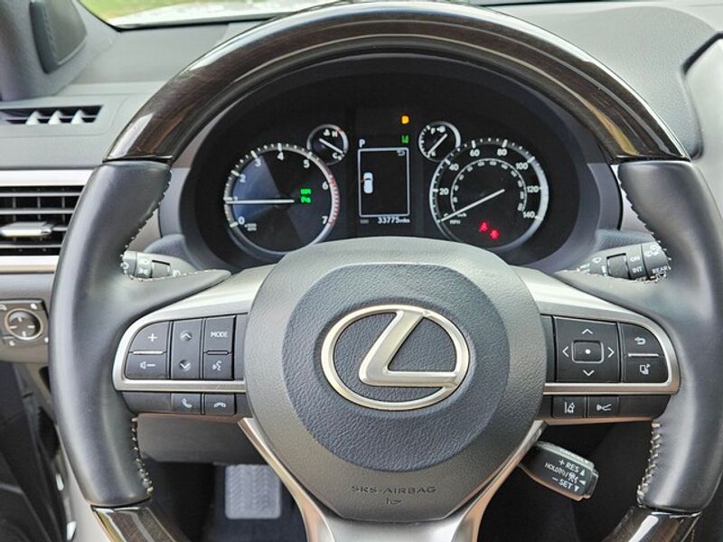 2023 Lexus GX 460 Premium photo 24