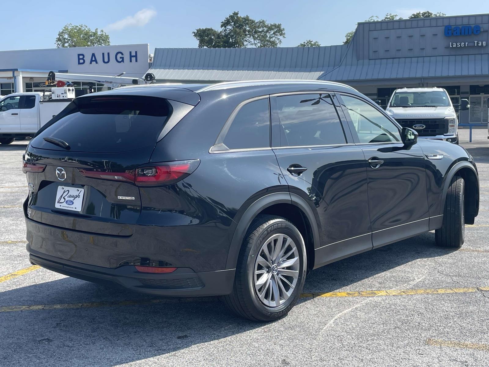 2025 Mazda CX-90 3.3 Turbo Preferred photo 3