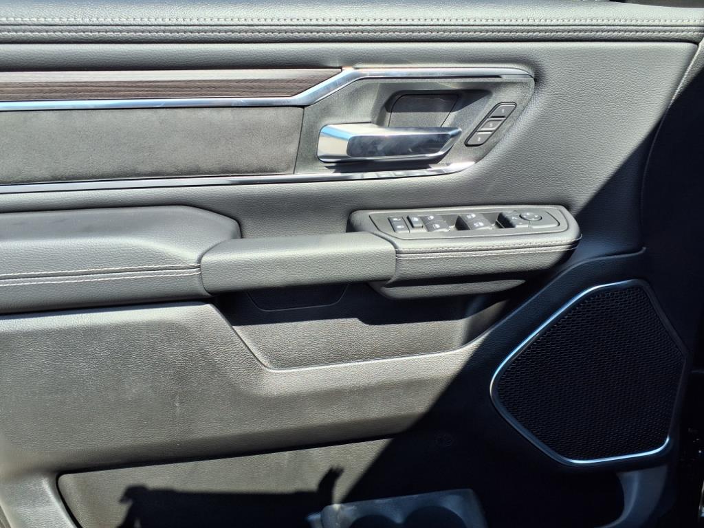 2026 Ram 1500 Laramie photo 7