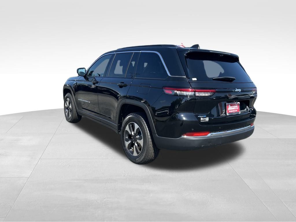 2024 Jeep Grand Cherokee Limited 4xe photo 2