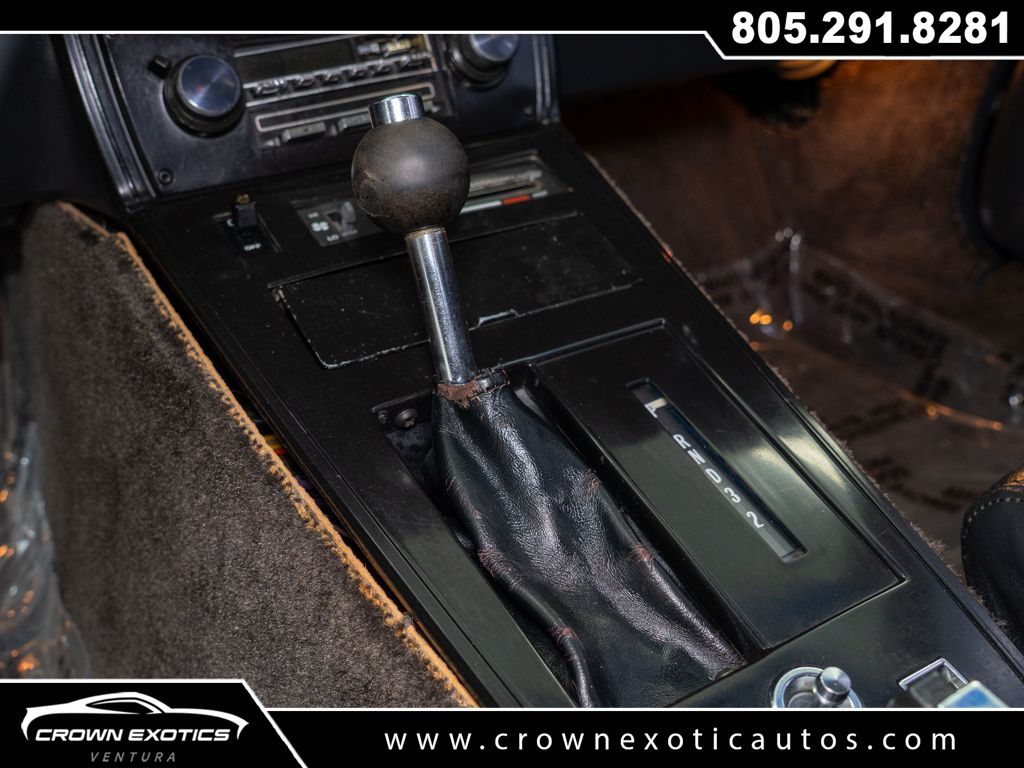 1982 Chevrolet Corvette Base photo 26