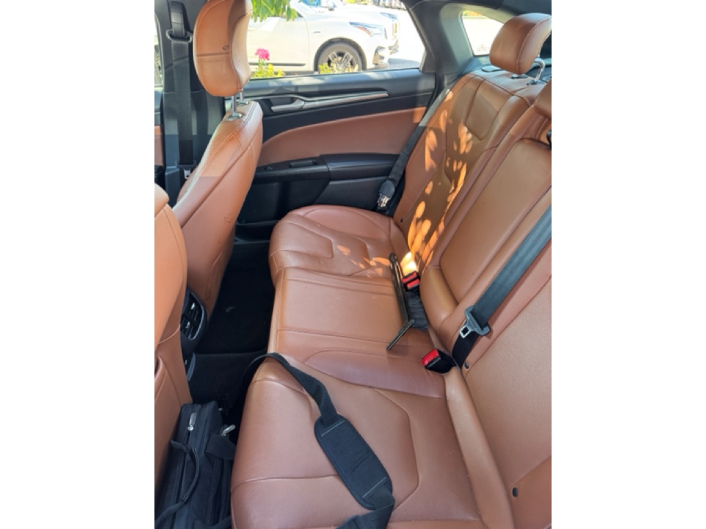 2019 Ford Fusion Titanium photo 5