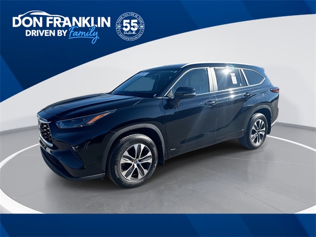 2024 Toyota Highlander XLE's photo