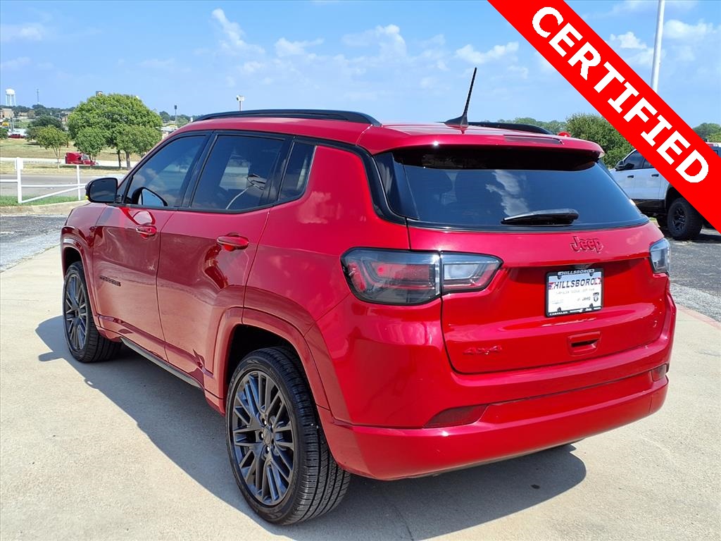 2023 Jeep Compass Limited photo 3
