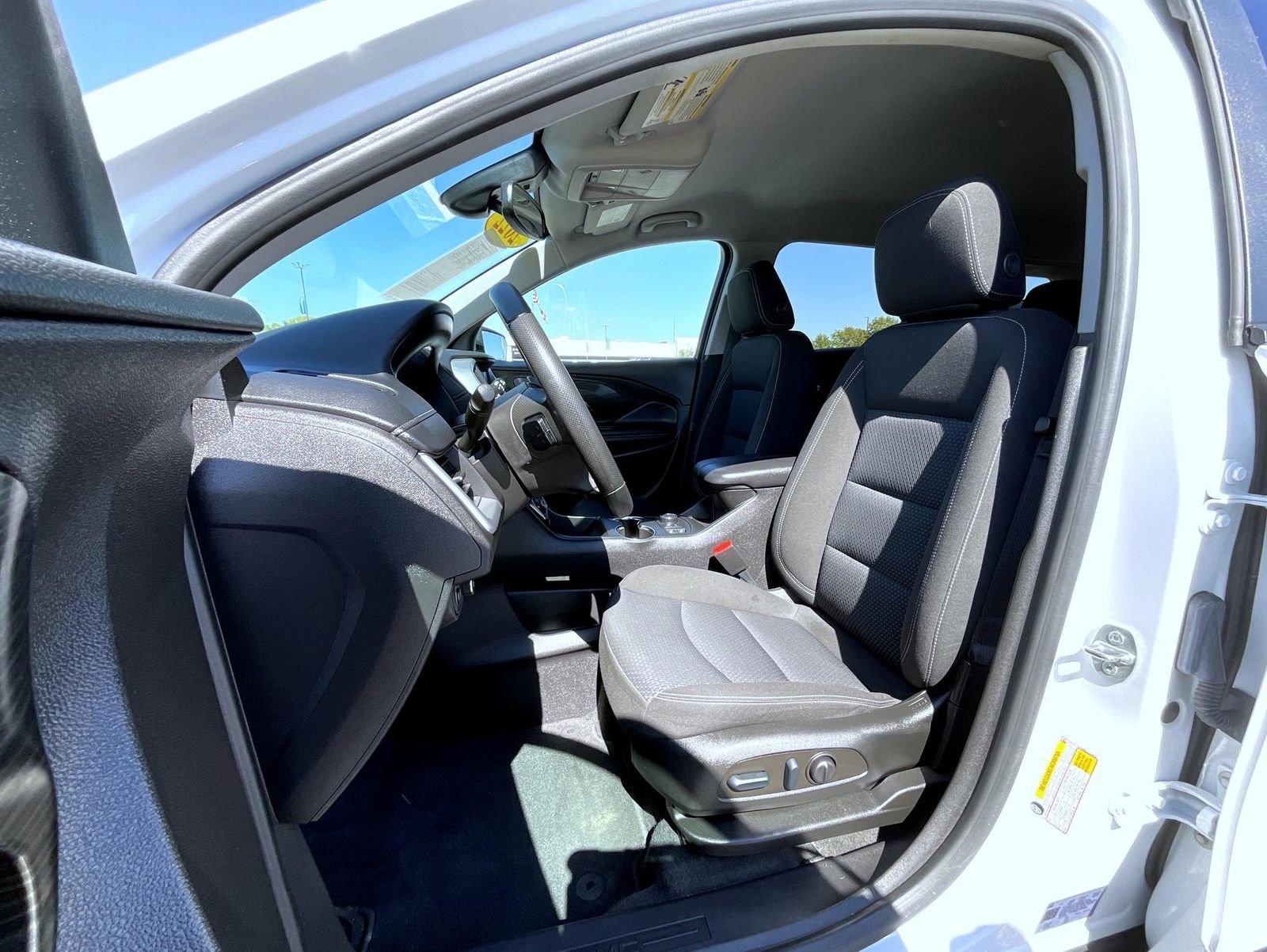2022 Gmc Terrain SLE photo 9