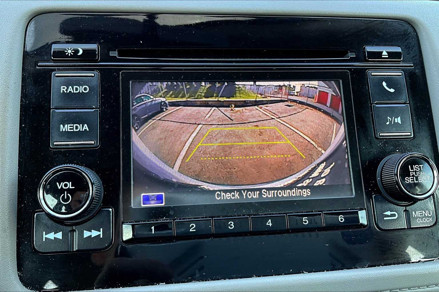 2019 Honda HR-V LX photo 25