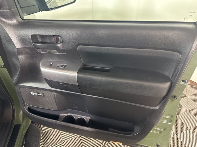 2020 Toyota Sequoia TRD Pro photo 10