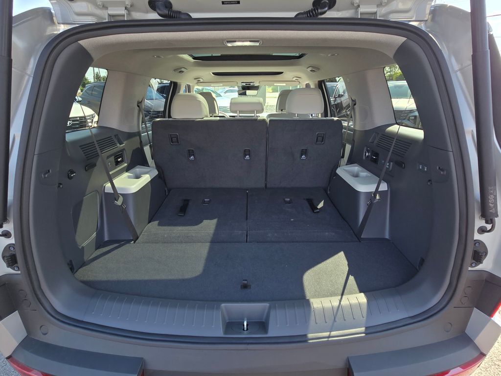 2024 Hyundai Santa Fe Limited photo 17