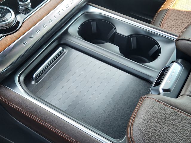 2025 Ford Expedition King Ranch photo 17