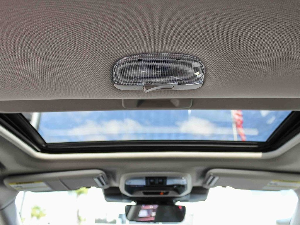2025 Subaru Crosstrek Premium photo 13