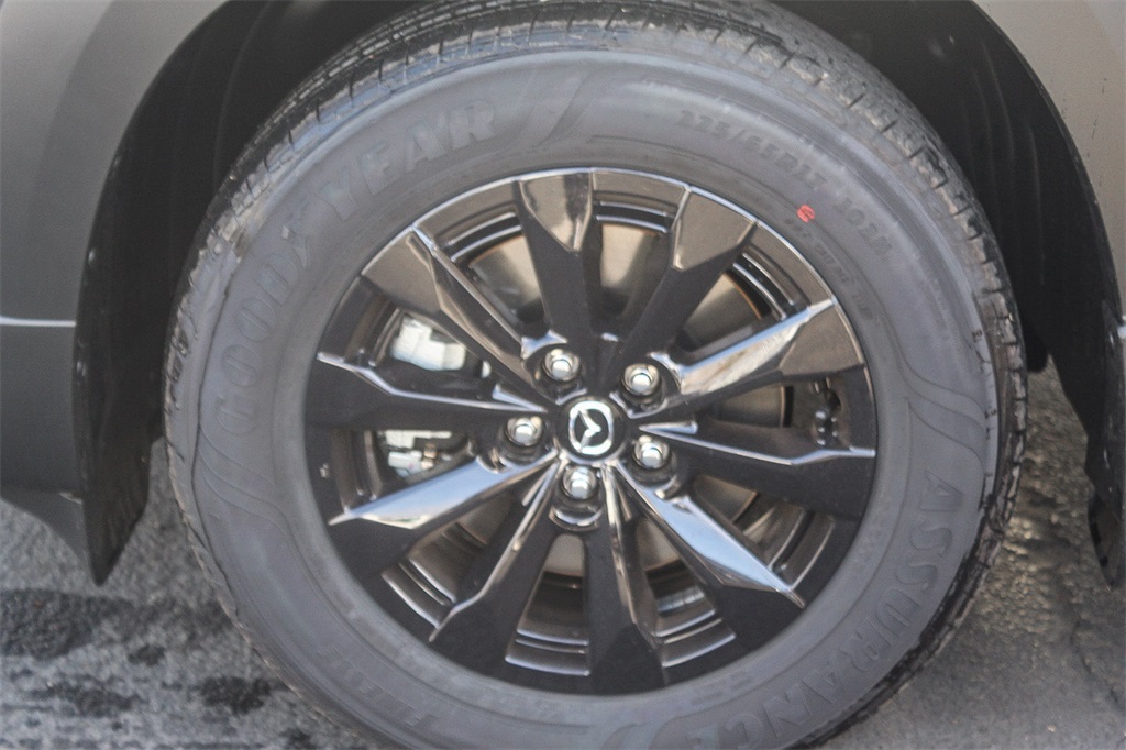 2025 Mazda CX-50 Preferred photo 9