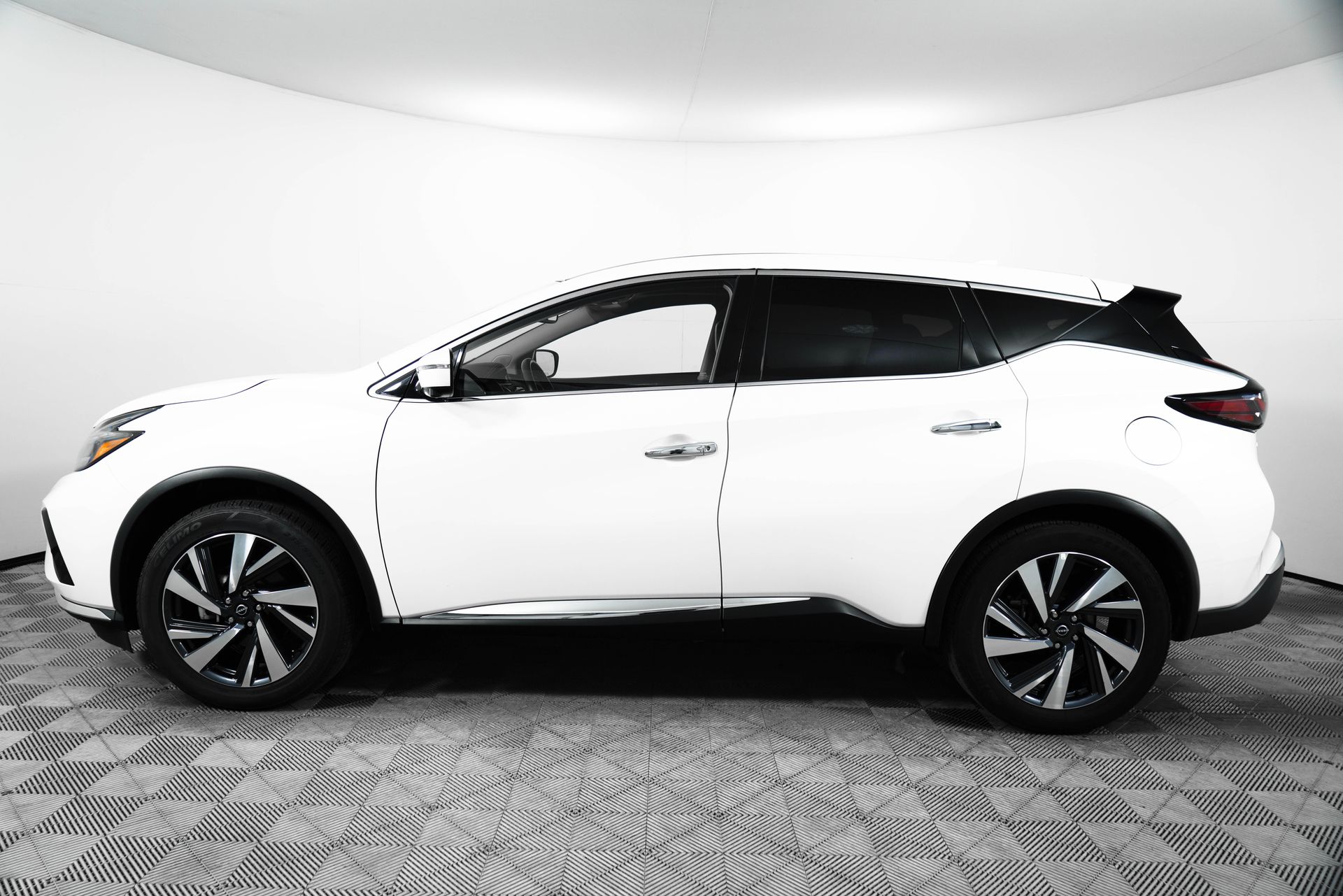 2023 Nissan Murano SL photo 4