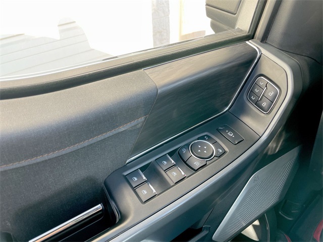 2024 Ford F-150 Lariat photo 4