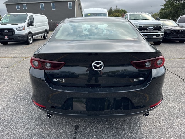 2025 Mazda Mazda3 2.5 s Preferred photo 4