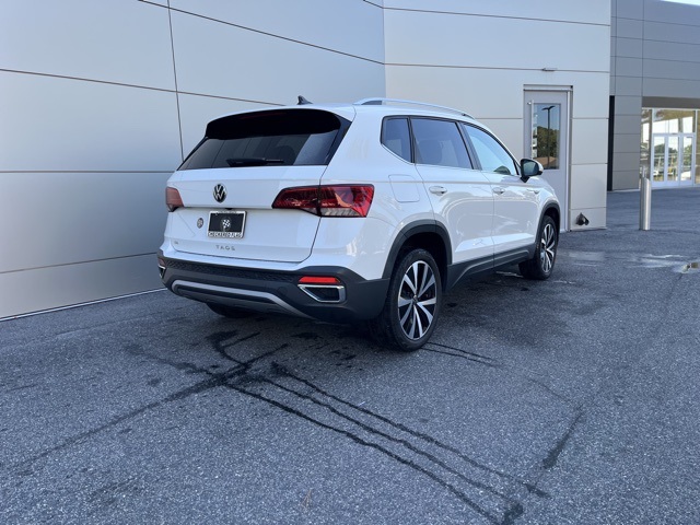 2022 Volkswagen Taos SE photo 18