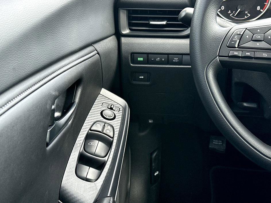 2025 Nissan Sentra S photo 15