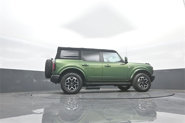 2022 Ford Bronco Outer Banks photo 27