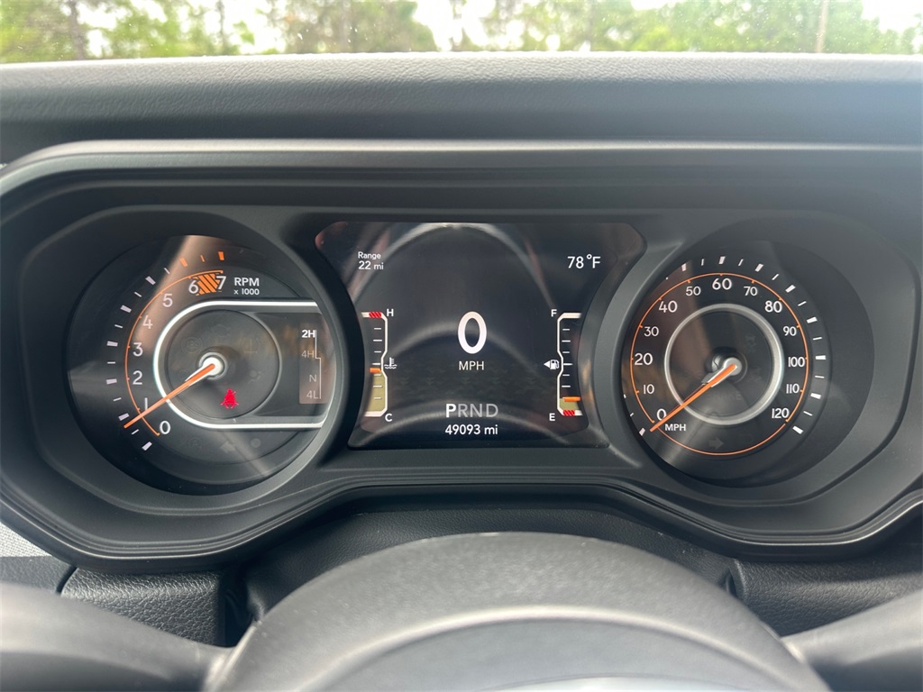 2024 Jeep Wrangler Sahara photo 18