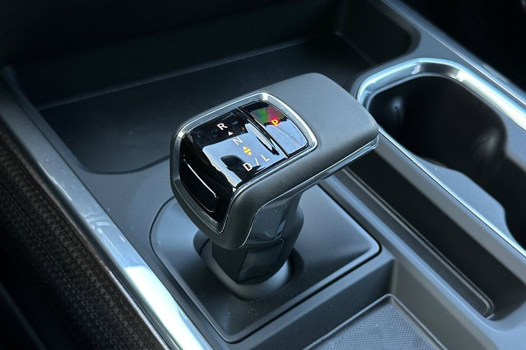 2025 Chevrolet Silverado 1500 photo 23