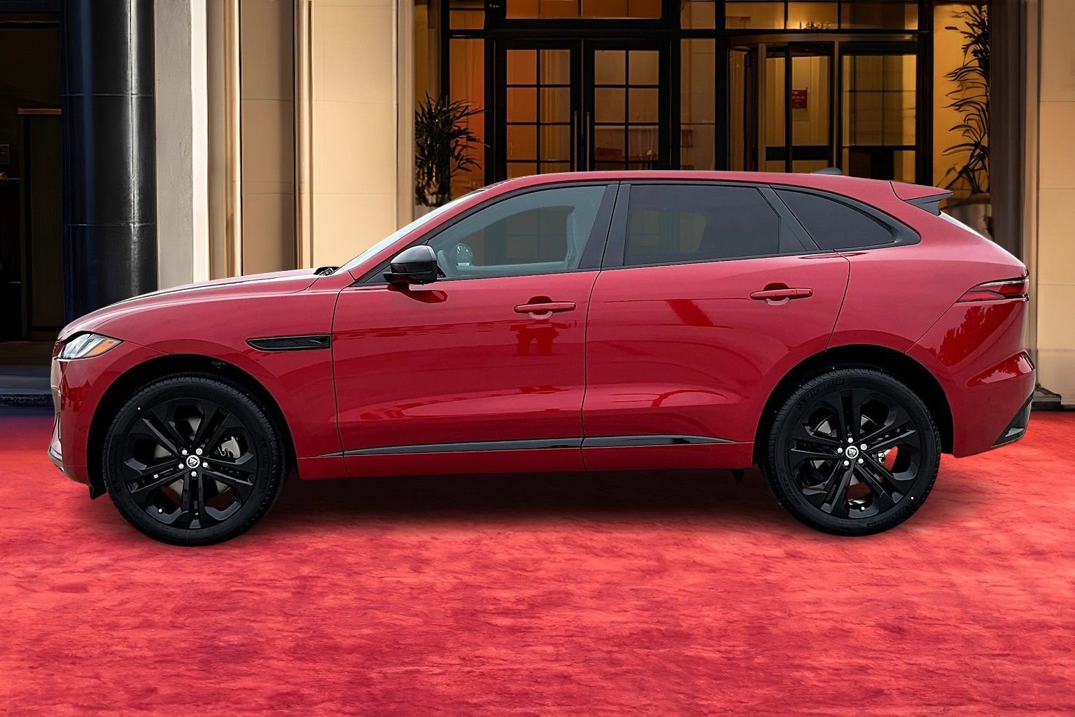 2026 Jaguar F-PACE P250 R-Dynamic S photo 2