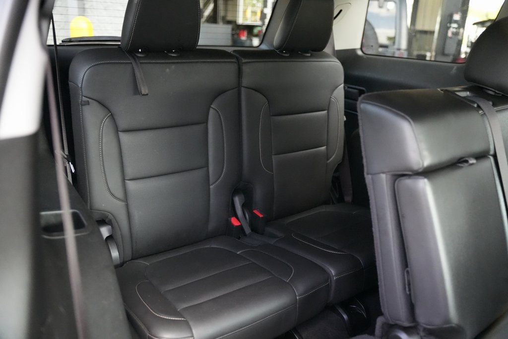 2023 Gmc Acadia SLT photo 30