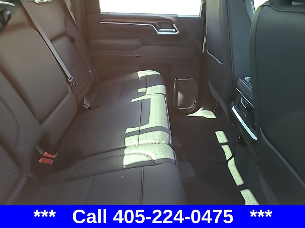 2026 Gmc Sierra 3500 HD Denali photo 18
