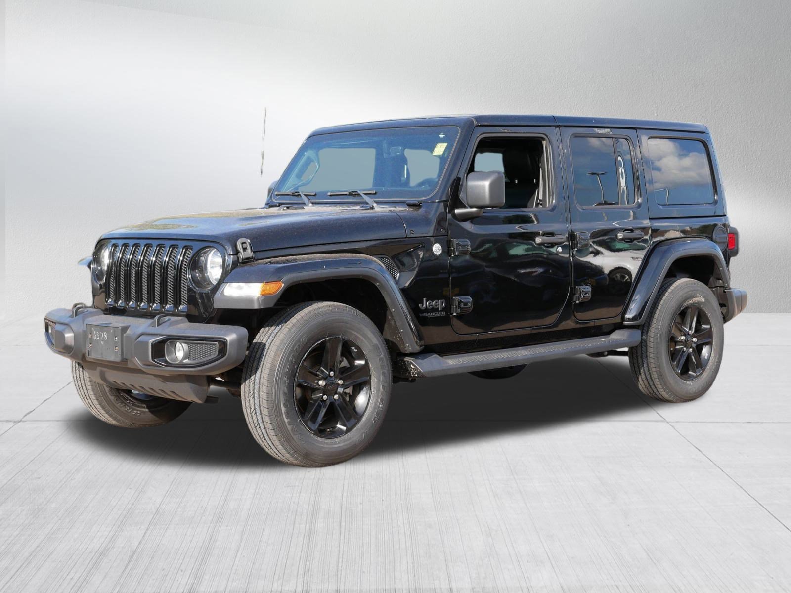 2020 Jeep Wrangler Unlimited Sahara Altitude photo 3