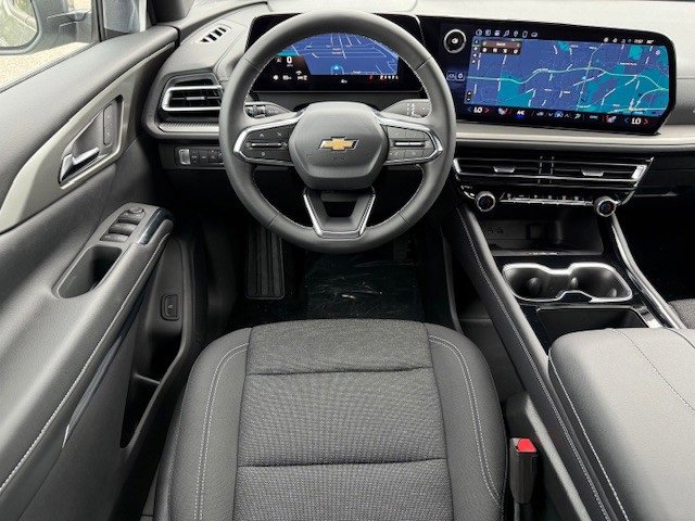 2026 Chevrolet Traverse photo 23