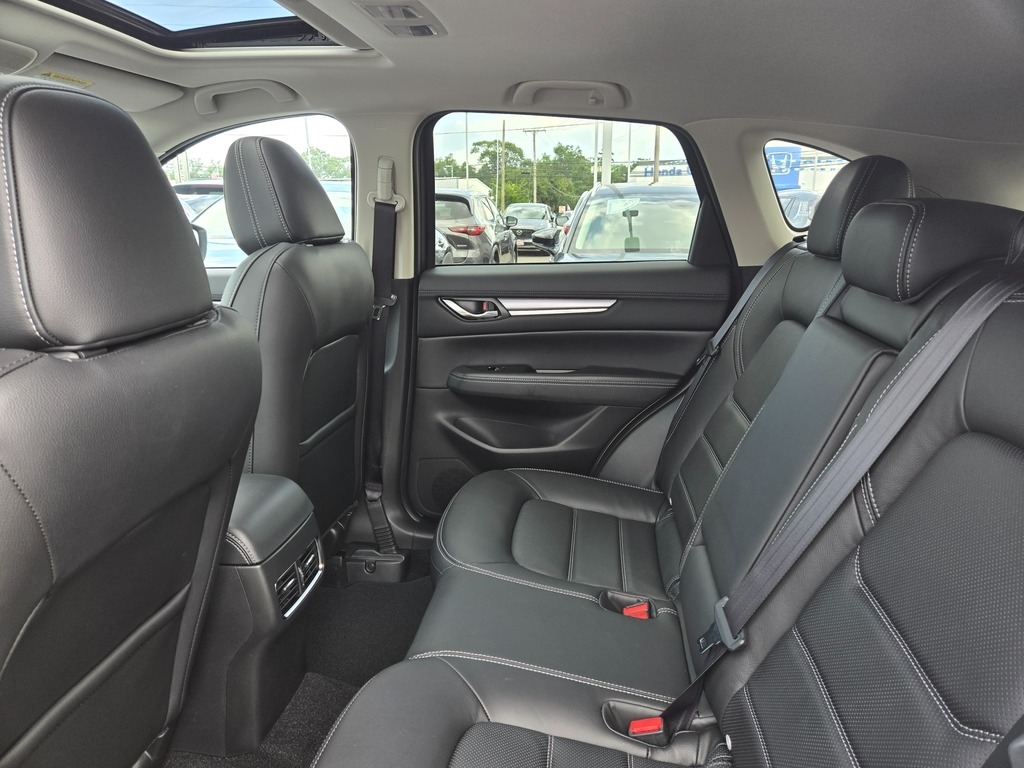 2025 Mazda CX-5 2.5 Premium Plus photo 10