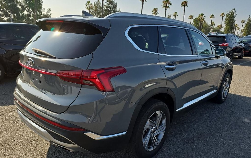 2022 Hyundai Santa Fe SEL Premium photo 4