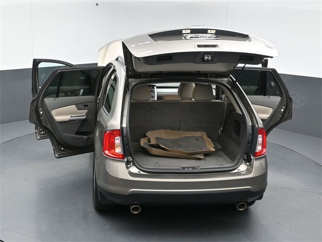 2014 Ford Edge SEL photo 47