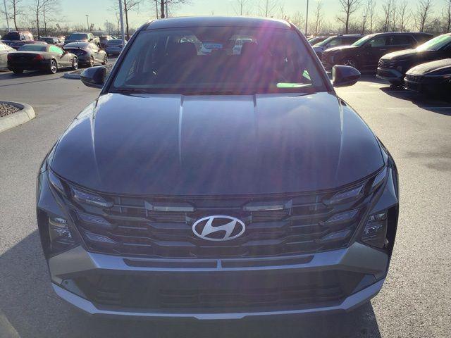 2025 Hyundai Tucson SE photo 2