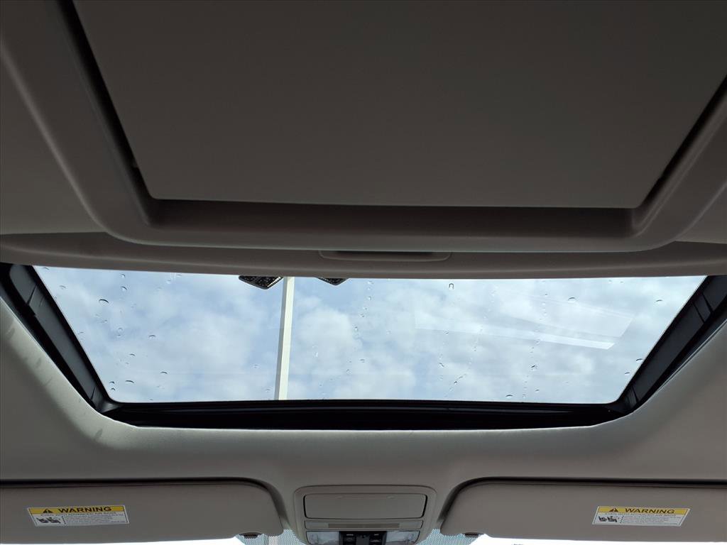 2026 Honda Odyssey Touring photo 4