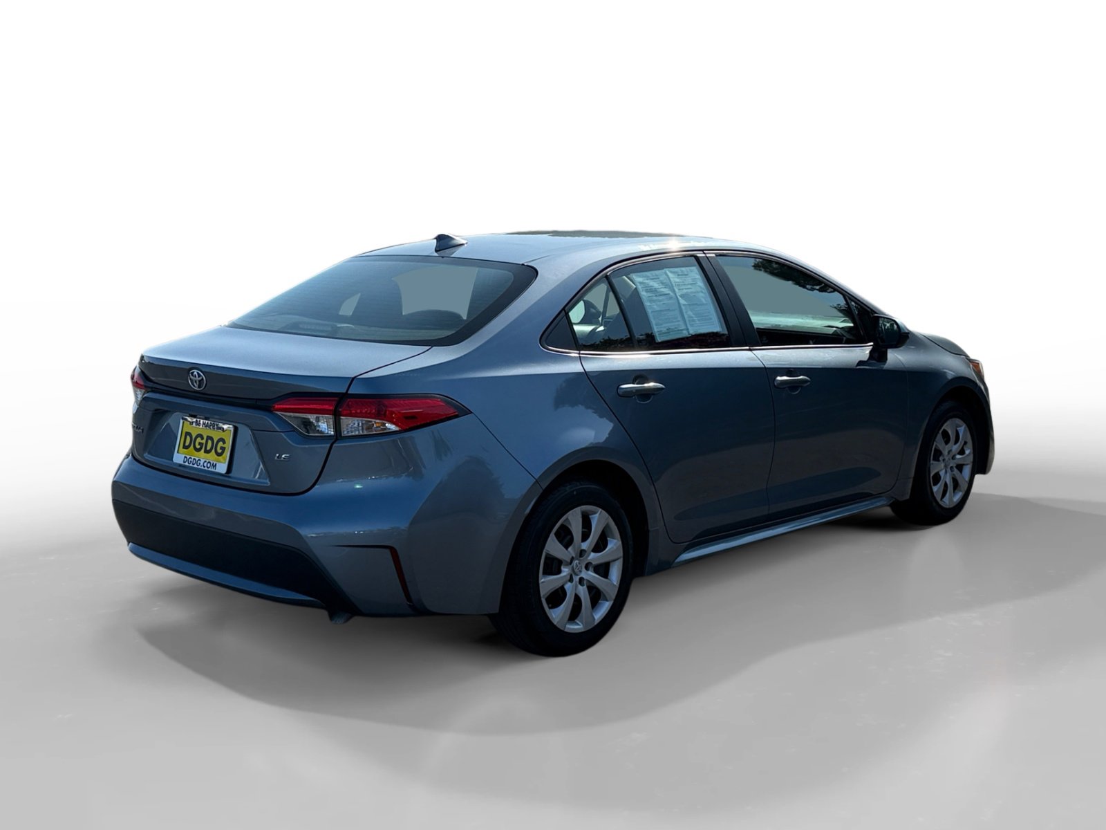 2022 Toyota Corolla LE photo 5