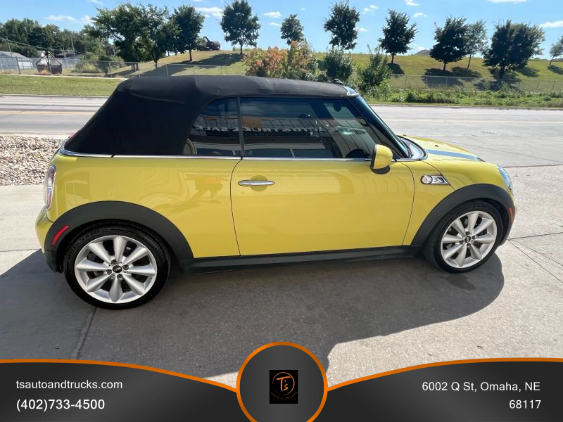 2011 Mini Cooper Convertible S photo 5