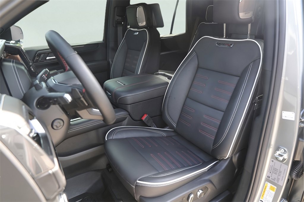 2025 Gmc Yukon AT4 Ultimate photo 9