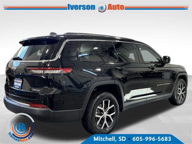 2023 Jeep Grand Cherokee Limited photo 5