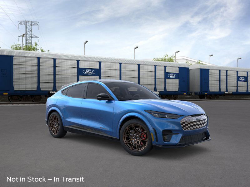 2025 Ford Mustang Mach-E GT photo 4