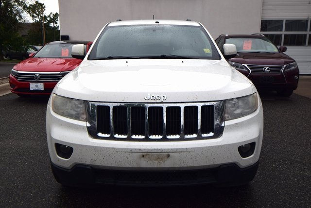 2011 Jeep Grand Cherokee Laredo photo 12