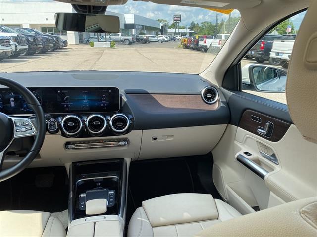 2021 Mercedes Benz GLA 250 4MATIC photo 12