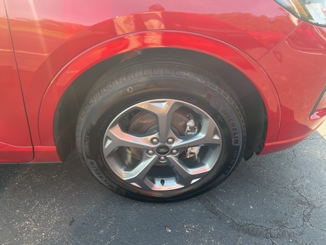 2023 Ford Escape ST-Line photo 4