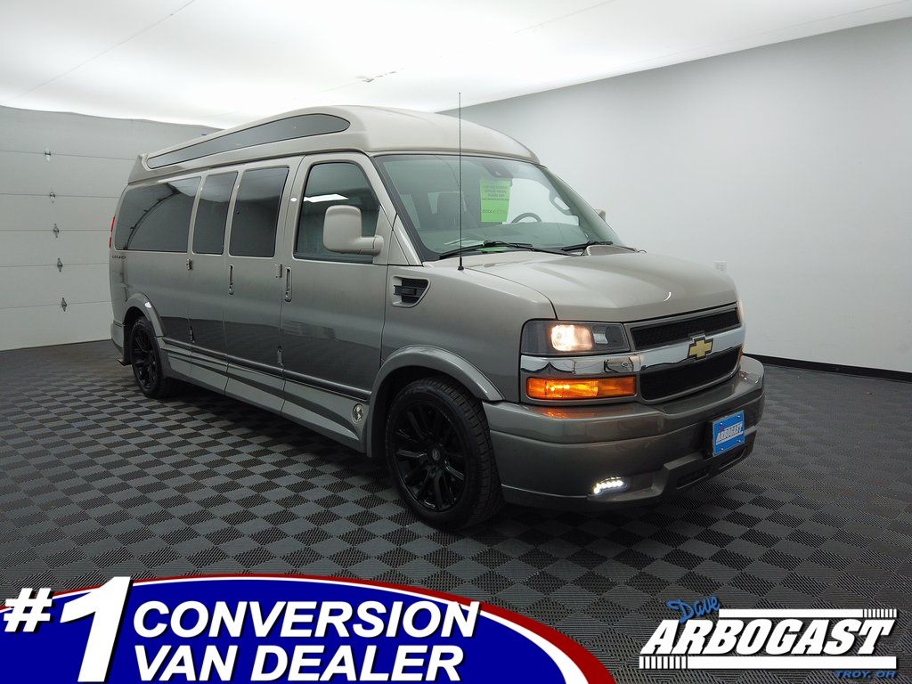 2020 Chevrolet Express Cargo Work Van's photo
