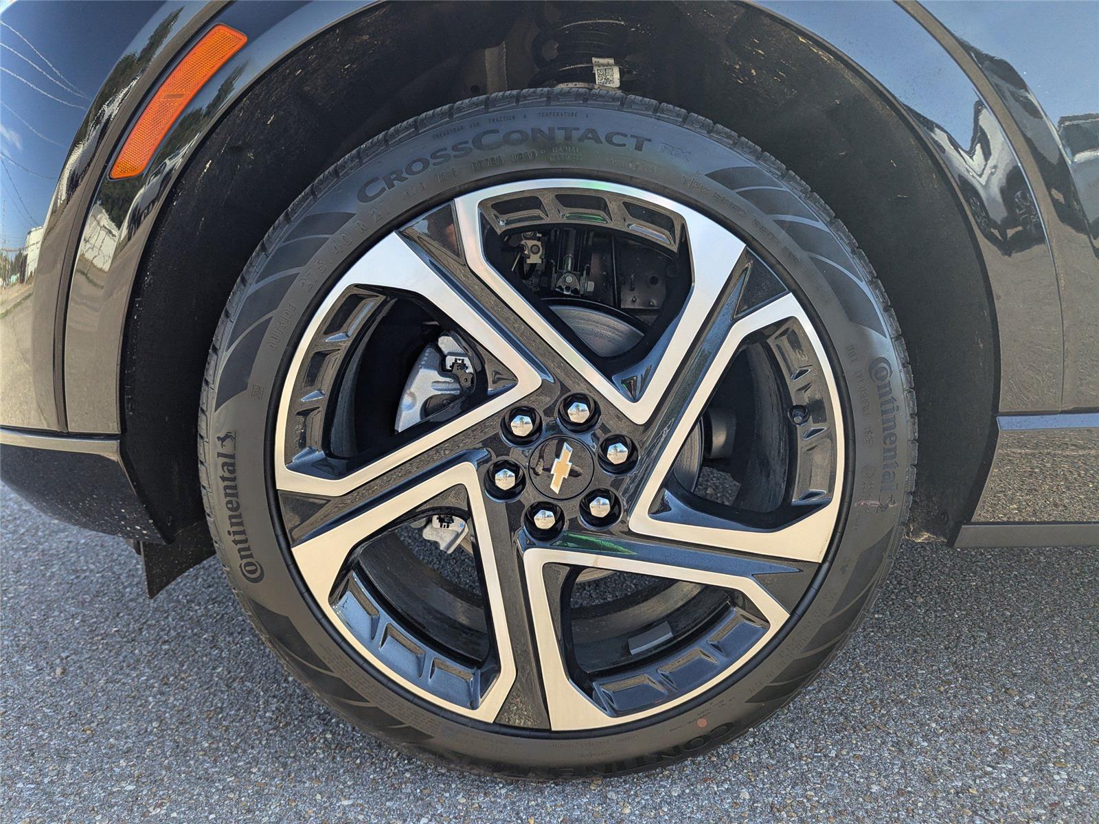 2026 Chevrolet Equinox EV 1LT photo 9