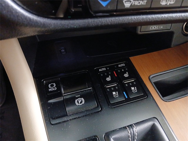 2021 Lexus RX 450h photo 16