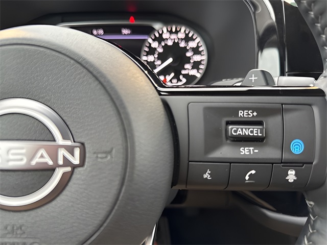 2025 Nissan Pathfinder SL photo 30