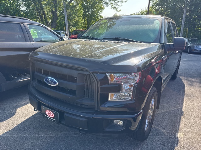 2016 Ford F-150 XL photo 2