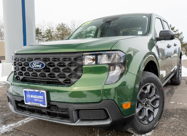 2025 Ford Maverick XLT's photo