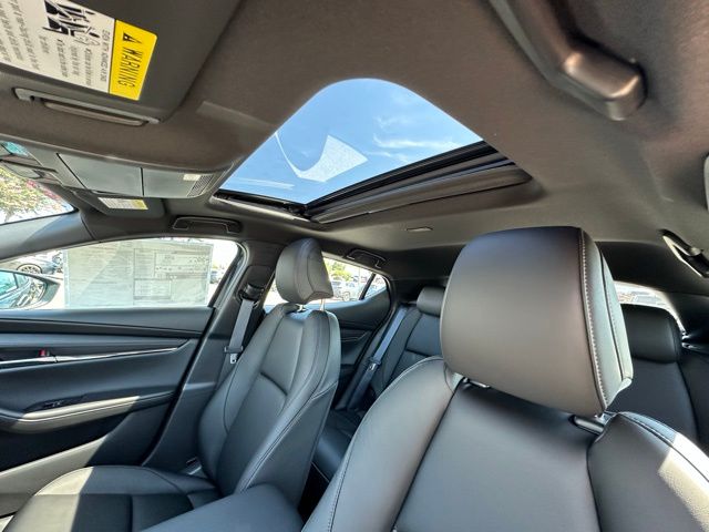 2025 Mazda Mazda3 Hatchback 2.5 s Preferred photo 25
