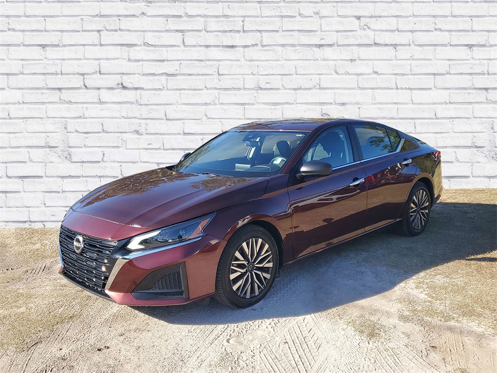 2024 Nissan Altima 2.5 SV photo 4