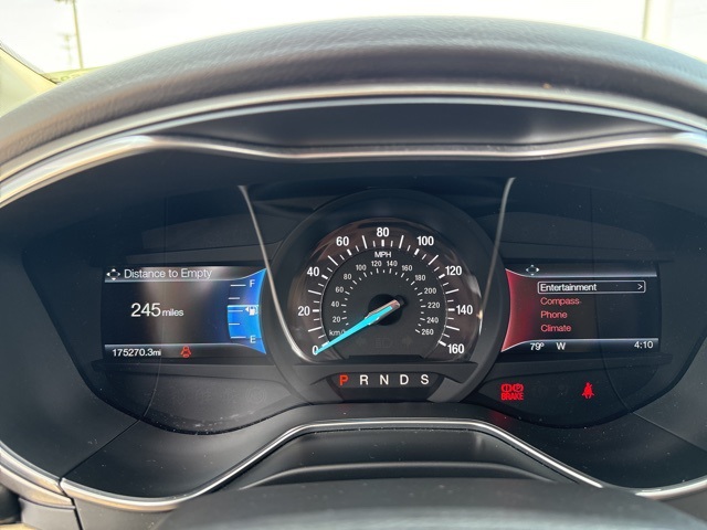 2016 Ford Fusion SE photo 11